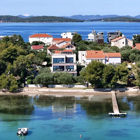 Punta Aqua 아파트 *