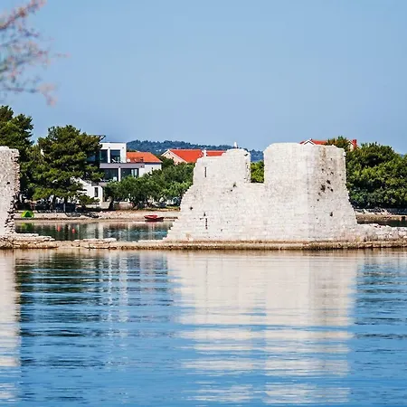 Punta Aqua 아파트 Sukošan