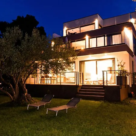 Apartment Punta Aqua *