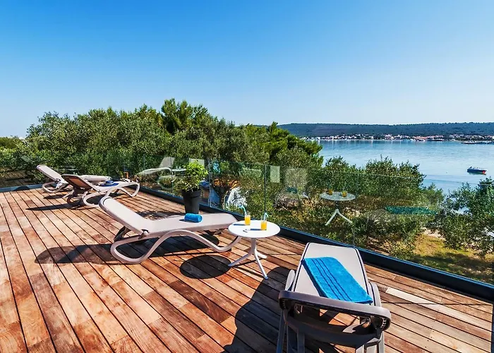 Punta Aqua 아파트